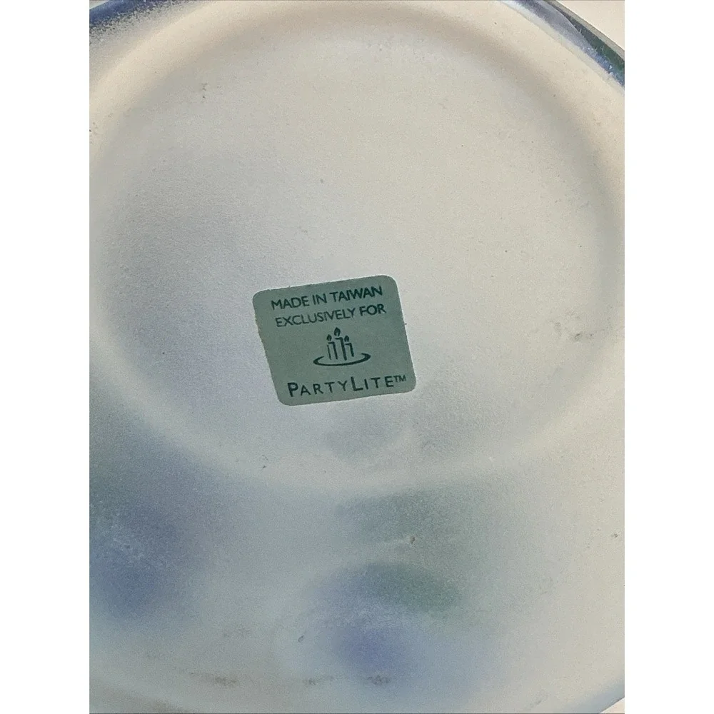 Vtg Partylite Penguins Candle Holder P7196 Frosted Satin Glass Votive Blue Green - Picture 6 of 6